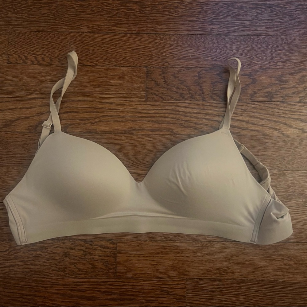 Soma Enbliss Wireless Bra - Like New!